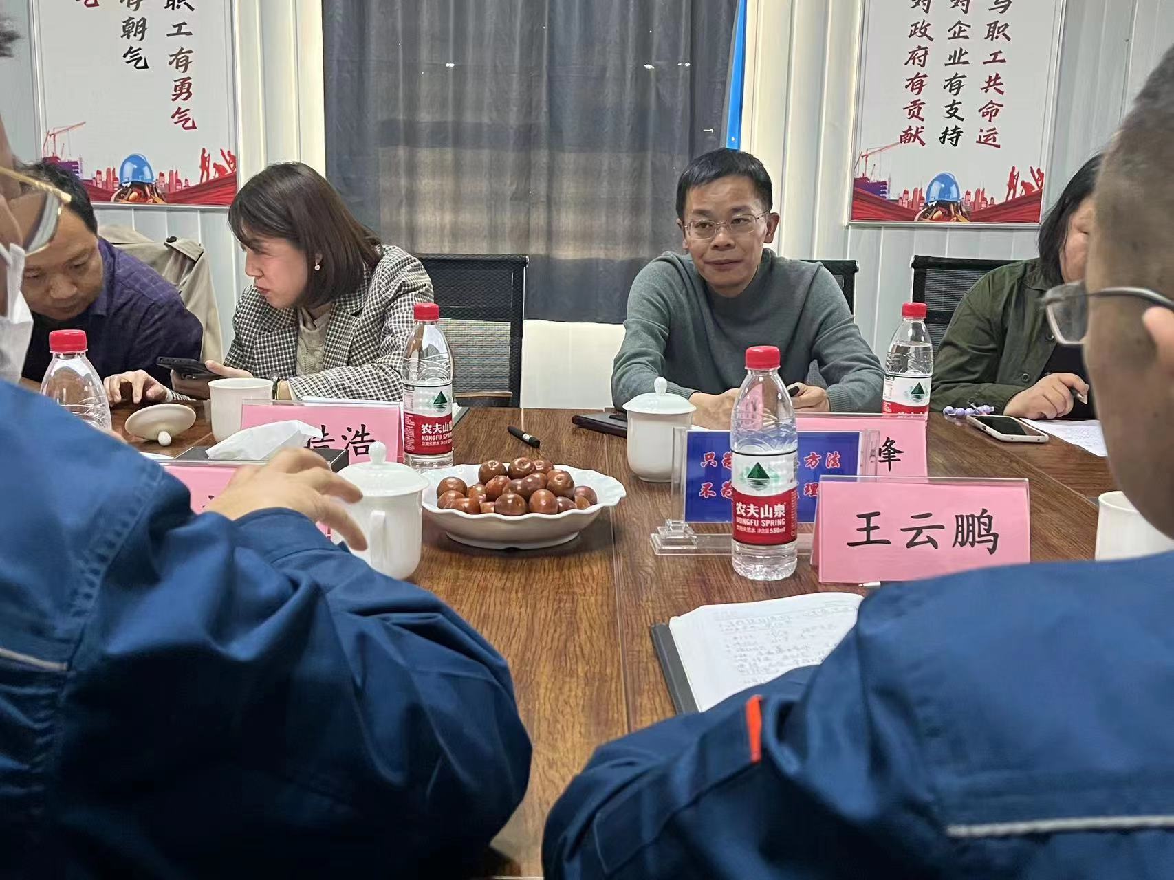 ��������ˢ��ί���շ�һ��ݰ���½���������Ʒ�� ����������Ȼ��ʹ������